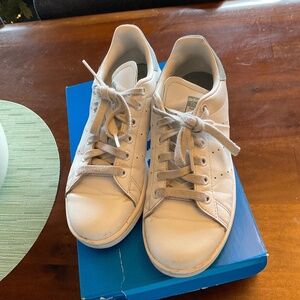 Stan Smith Adidas Women size 7